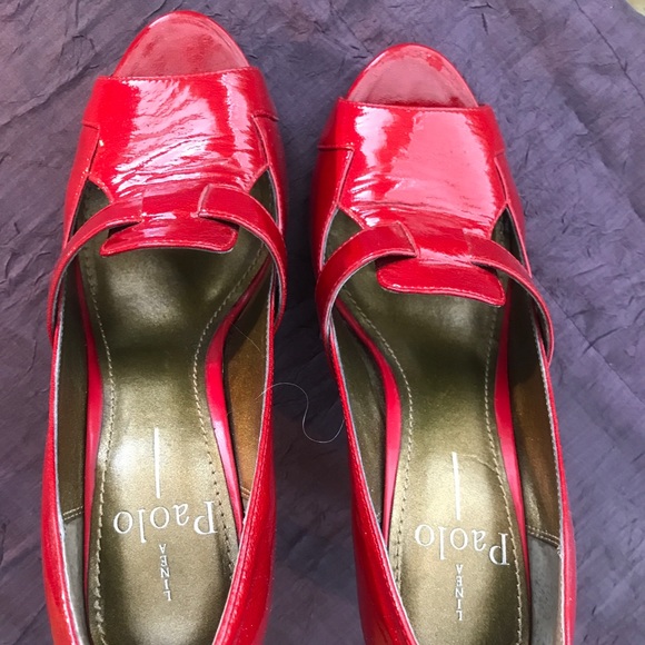 Linea Paola Shiny Patent RED heels 8 - Picture 6 of 16